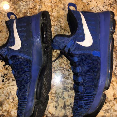 Nike KD 9 ELITE’S size 11 great condition