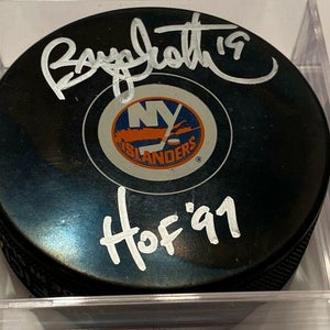 BRYAN TROTTIER New York Islanders AUTOGRAPHED Signed NHL Hockey Puck COA 3