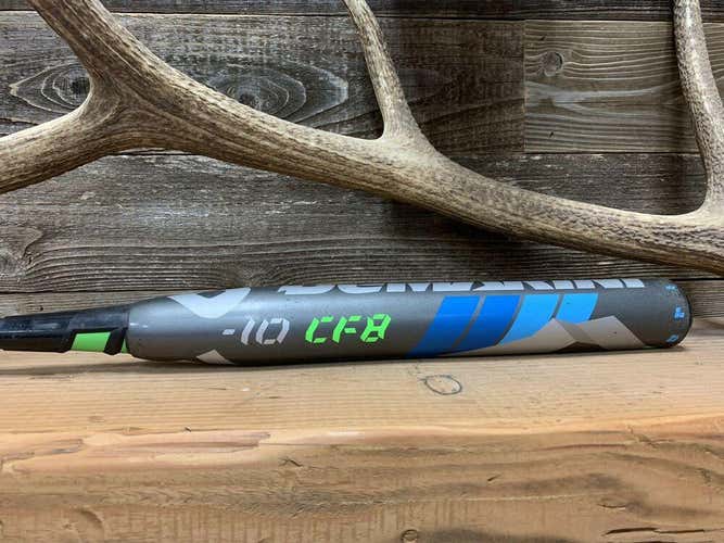 Demarini CF8 Fastpitch Softball Bat 33/23 (-10)