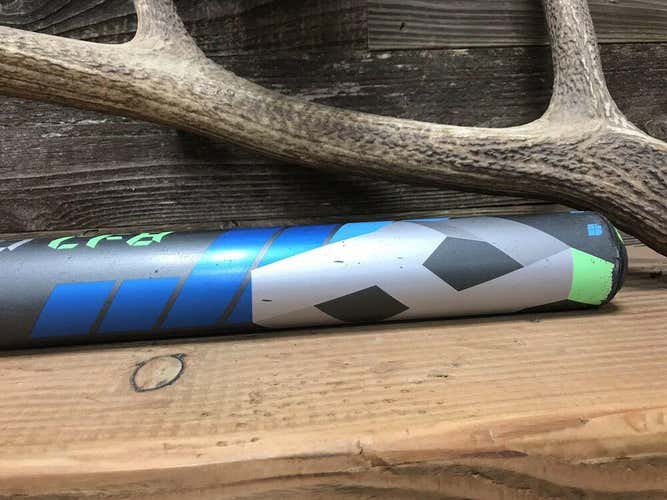 Demarini CF8 Fastpitch Softball Bat 33/23 (-10)