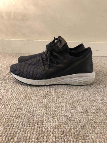 New Balance Running Shoes Men's Size 9.0 (Women's 10)