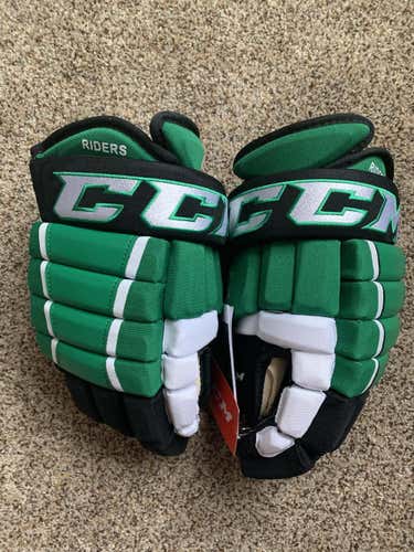 New USHL Pro Stock Cedar Rapids CCM Gloves 15"