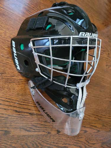 Black Used Junior Bauer NME 4 Goalie Mask