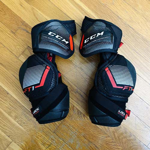 CCM JETSPEED FT1 ELBOW PADS - LIKE NEW