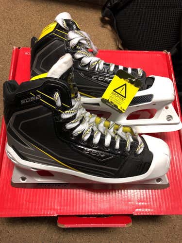 Senior CCM Tacks 6092 Regular Width  Size 9 Hockey Goalie Skates