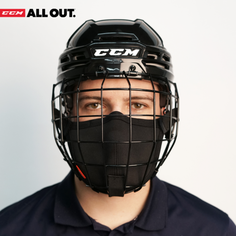 CCM GAME ON PLAYER PLAYER MASK SENIOR