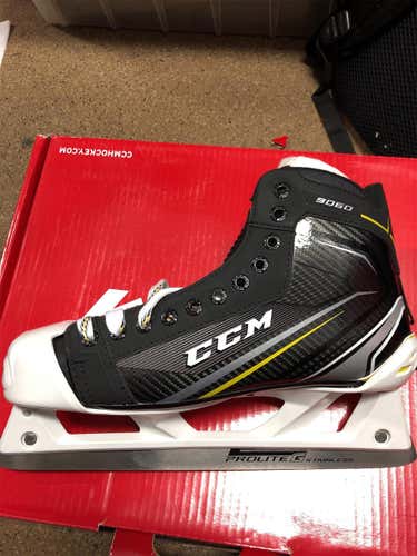 Senior CCM Tacks 9060 Regular Width  Size 11.5 Hockey Goalie Skates