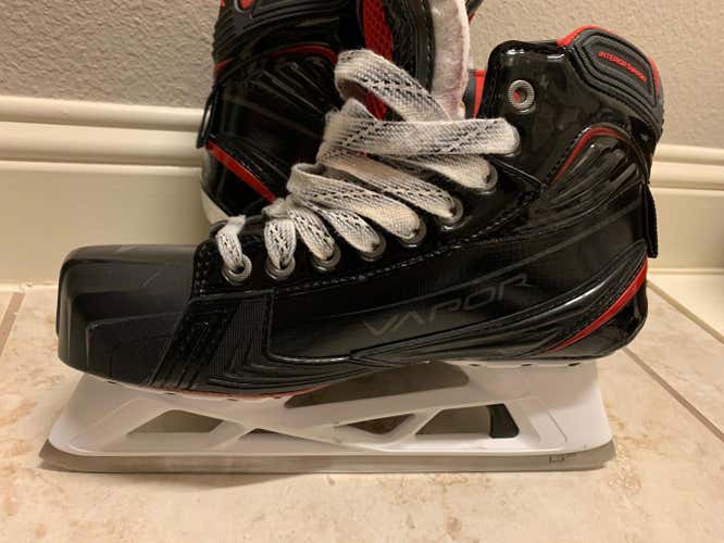 Used Senior Bauer Vapor 1X Pro Hockey Goalie Skates Regular Width Size 9