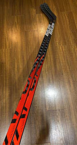 Bauer Vapor ADV (Dress Flylite) LH 87 Flex P28 Custom