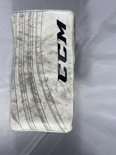 Used Ccm Extreme Flex Regular Ice Hockey Goalie Blockers