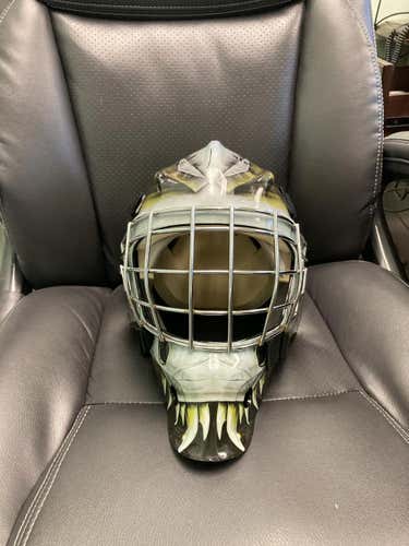 Used Junior Bauer NME 3 Goalie Mask