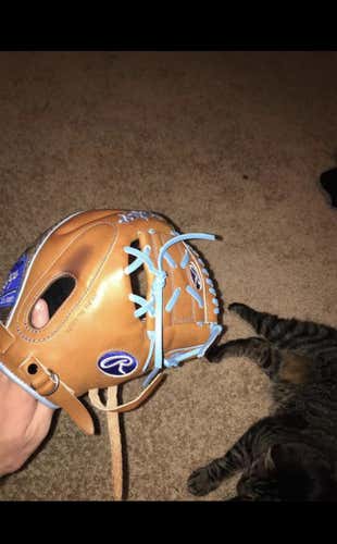 Brown Used Right Hand Throw Heart of the Hide 11.5" Baseball Glove