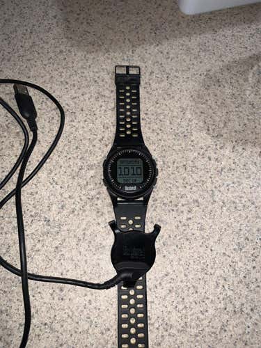 Used Bushnell Neo ion Watch