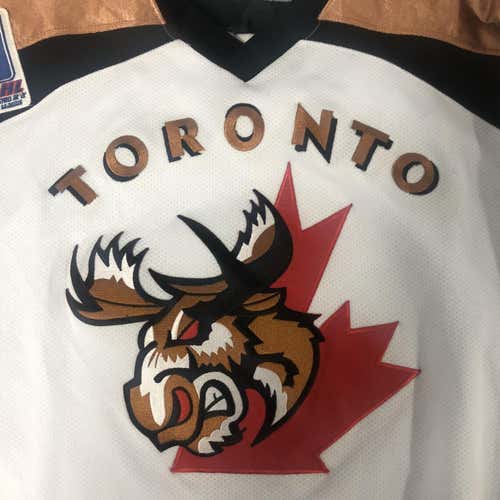 Canada Moose GMHL JrA White Used Adult Men's XXL Jersey