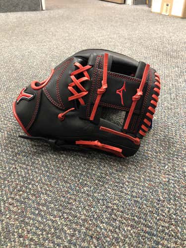 Black New Mizuno Right Hand Throw Infield MVP PRIME SE Baseball Glove 11.5"