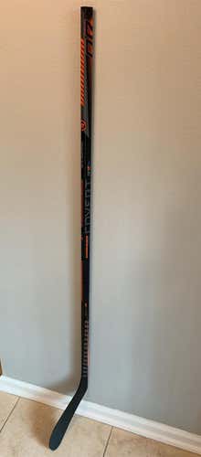 Intermediate Right Handed Covert QRE SL Toe Pattern  Hockey Stick