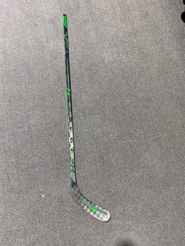 Brand New Bauer Nexus ADV 87 flex P92 curve