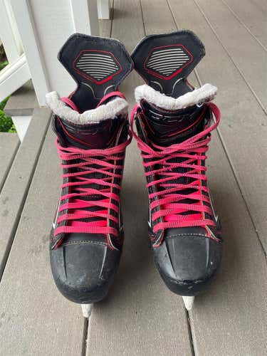 Senior CCM JetSpeed FT490 Regular Width Pro Stock Size 6.5 Hockey Skates