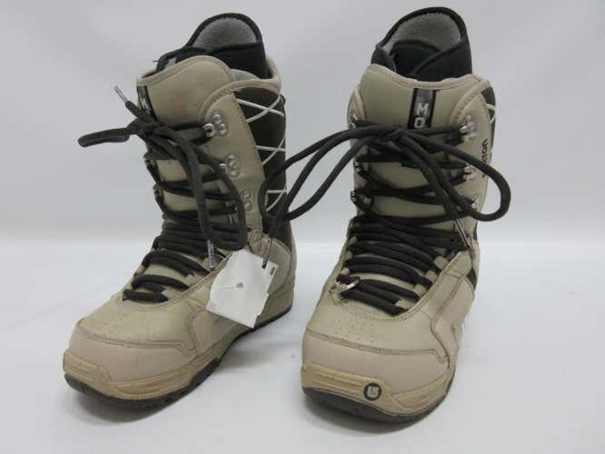 Burton Moto Lace Up Size 7 Snowboard Boots