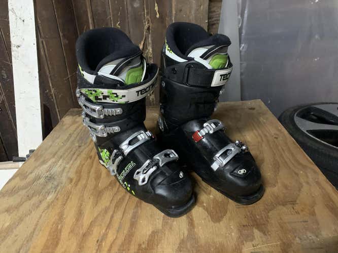 Size 10 Used Tecnica Diablo 90 Ski Boots