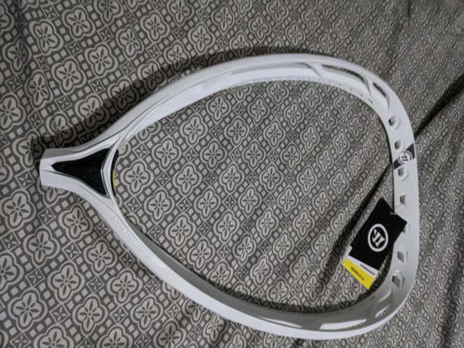 New Warrior Nemesis 3 Goalie Head