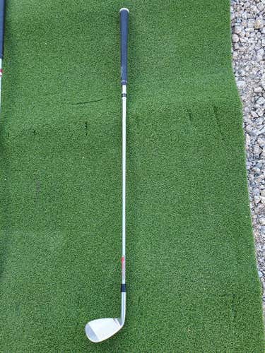 Used Men's MacGregor Right Handed Wedge 52 Degree