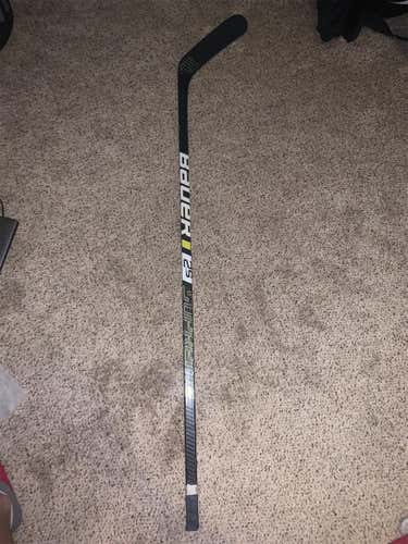 Senior Supreme 2S Hockey Stick
