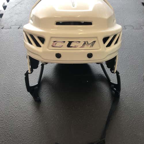 LIKE NEW White Medium CCM Fitlite 3DS Hockey Helmet