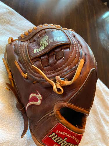 Nokona AMG 1200 12" Baseball Glove