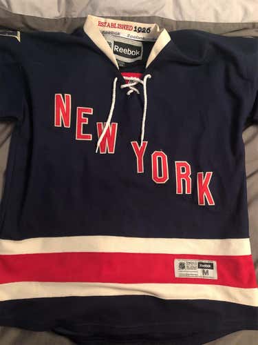 NY Rangers 85th anniversary Medium Chris Kreider Jersey