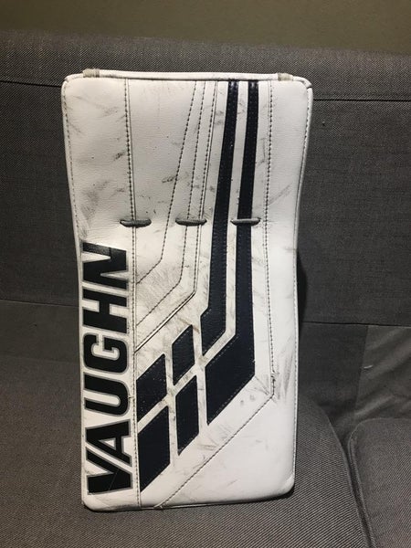 Wilcox Pro Return Senior Vaughn Regular VE8 Pro Carbon Blocker - White & Navy