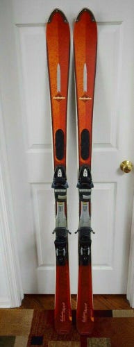 DYNASTAR EXCLUSIVE LEGEND SKIS SIZE 172 CM WITH TYROLIA BINDINGS