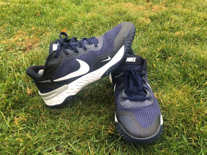 Blue Used Youth Kid's Size 7.0 (Women's 8.0) Turf Cleats Nike Low Cut