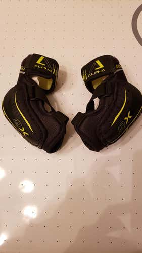 Warrior Alpha QX Youth Hockey Elbow Pads Size Small/Medium