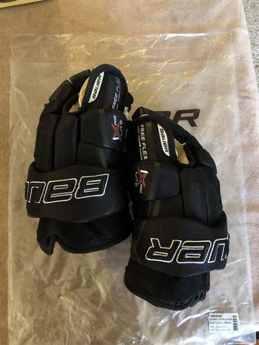 Black Senior Bauer Vapor 1X Pro Lite 14"  Gloves