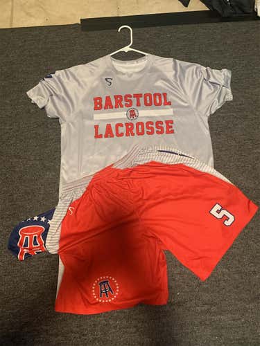 Barstool Shooter & Shorts #5 Large