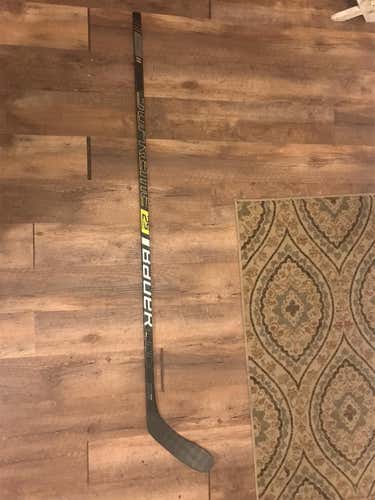 Senior Left Hand Supreme 2S Pro P28 87 Flex Hockey Stick
