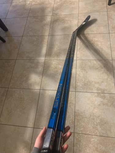 *2 PACK* Senior Right Handed Nexus 2N Pro  Hockey Stick