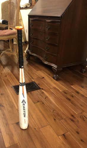 Used Kid Pitch (9YO-13YO) USSSA Certified Easton Composite Mako Bat (-10) 19 oz 29"