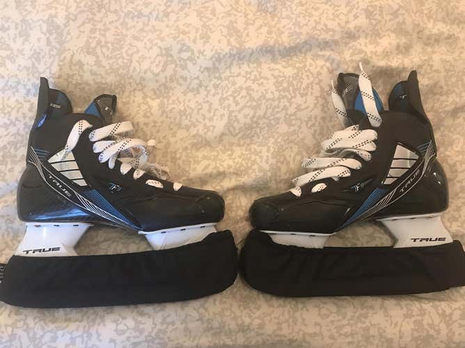 Senior True TF9 Wide Width Size 9 Hockey Skates