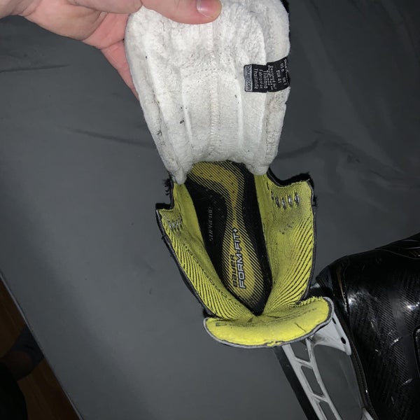 Senior Bauer Supreme S29 Regular Width Size 6.5 Hockey Skates