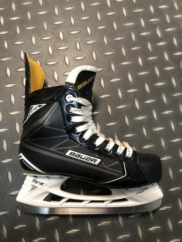 New Bauer Supreme S170 Skates (SIZE 5.5)