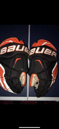 Size 14” Senior Bauer APX 2 Gloves