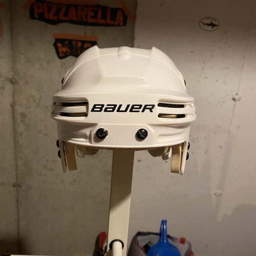 White Medium Bauer 4500  Helmet