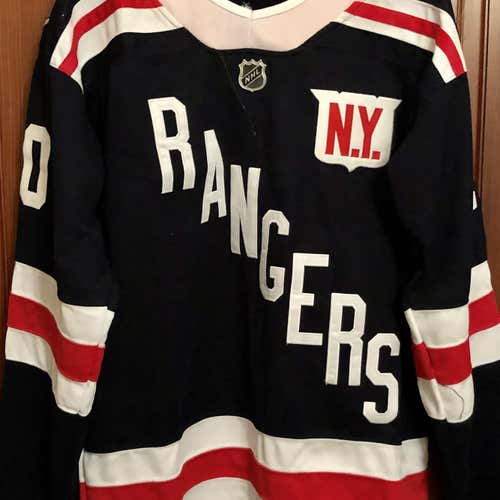 “NEW” 2018 Winter Classic Artemi Panarin NYR Blue Adult Size 52 (Large)Adidas Jersey