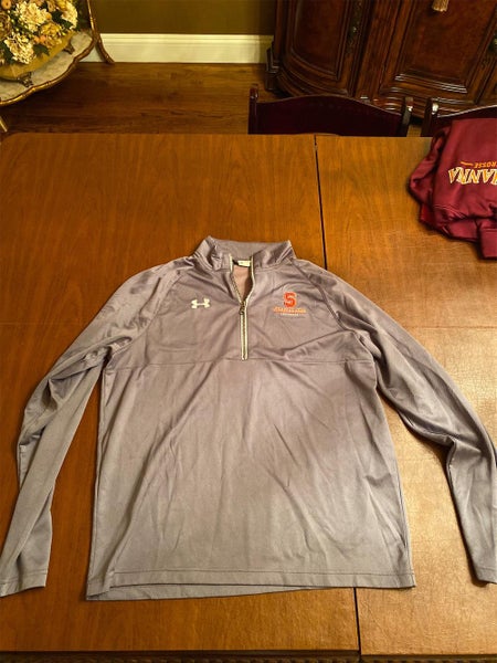 Gray Adult Large Under Armour Sweatshirt