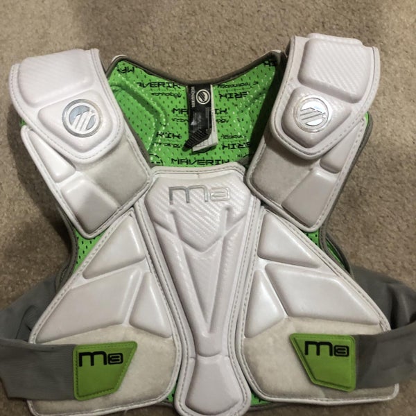 White Used Medium Maverik M3 Speed Shoulder Pads