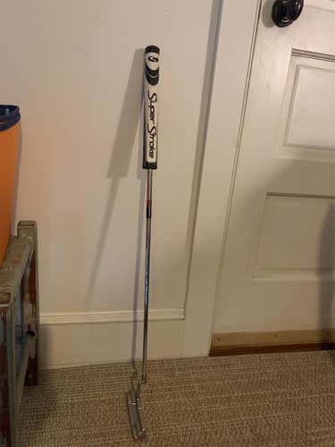 Odyssey White Hot Pro Putter (right)