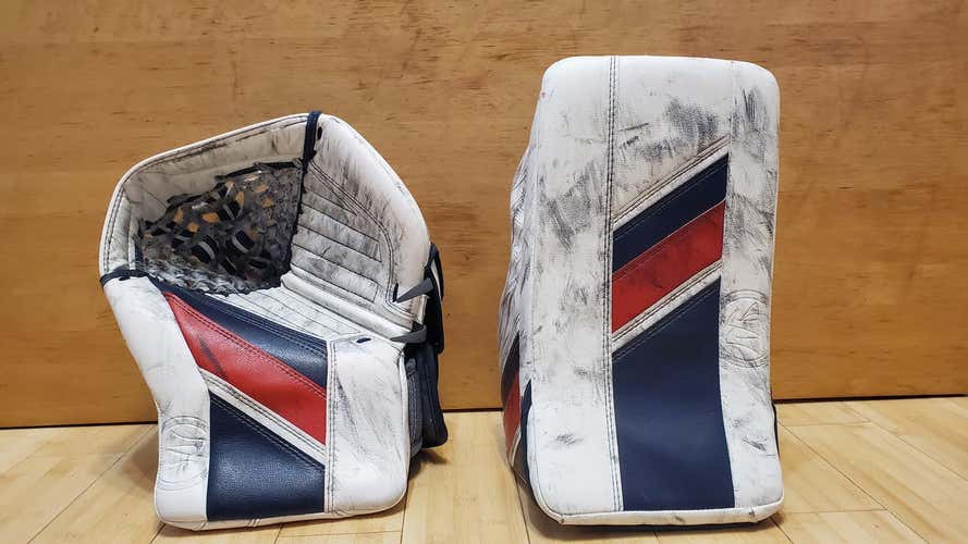 Used Senior Warrior Regular Ritual GT2 Glove And Blocker Combo