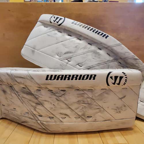 White Used Senior 34+1.5" Warrior Ritual G4 Goalie Leg Pads